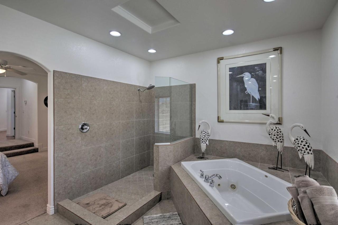 Desert Condo With Pool About 3 Miles To Colorado River! Bullhead City Exterior photo