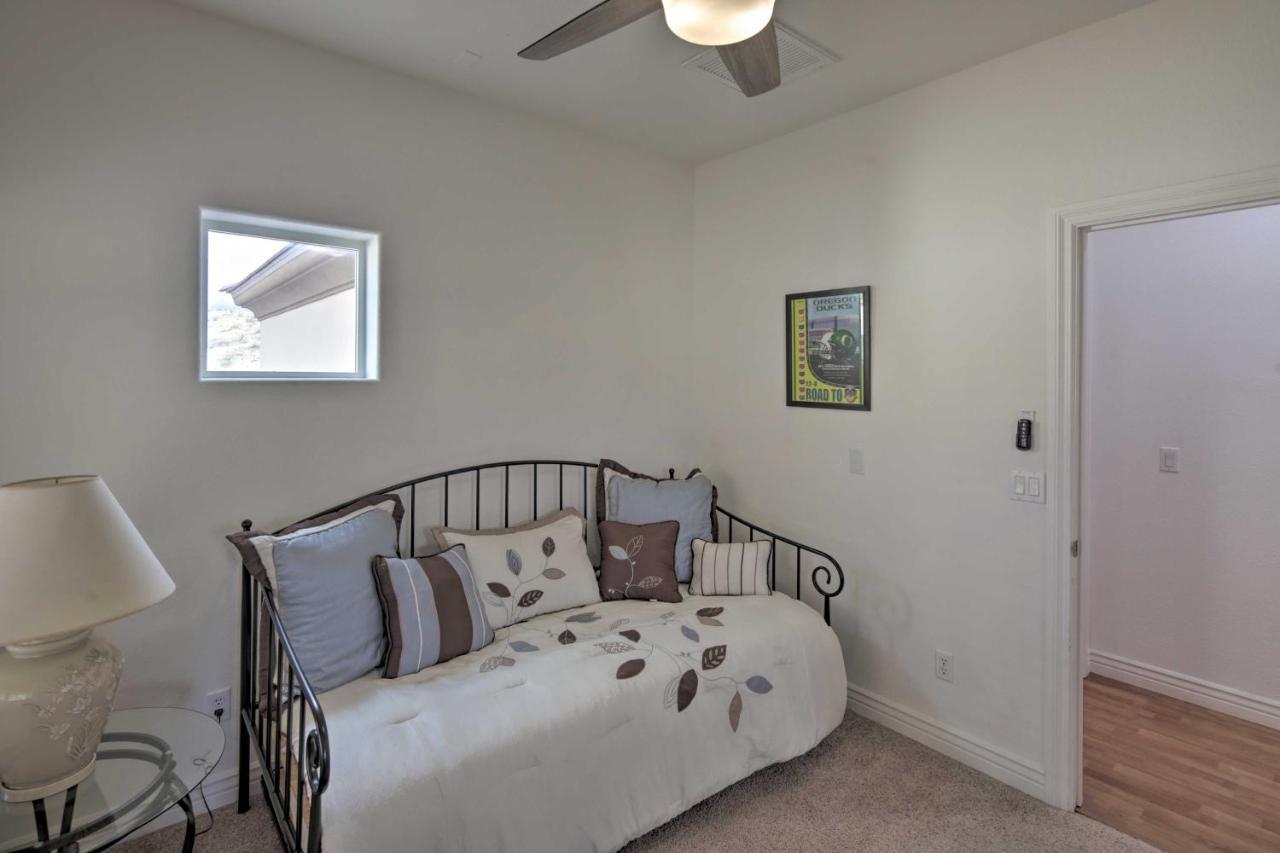 Desert Condo With Pool About 3 Miles To Colorado River! Bullhead City Exterior photo