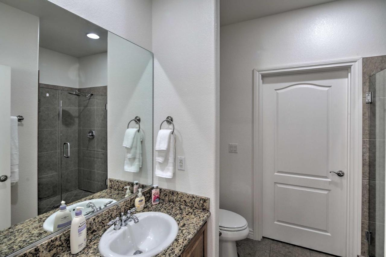 Desert Condo With Pool About 3 Miles To Colorado River! Bullhead City Exterior photo
